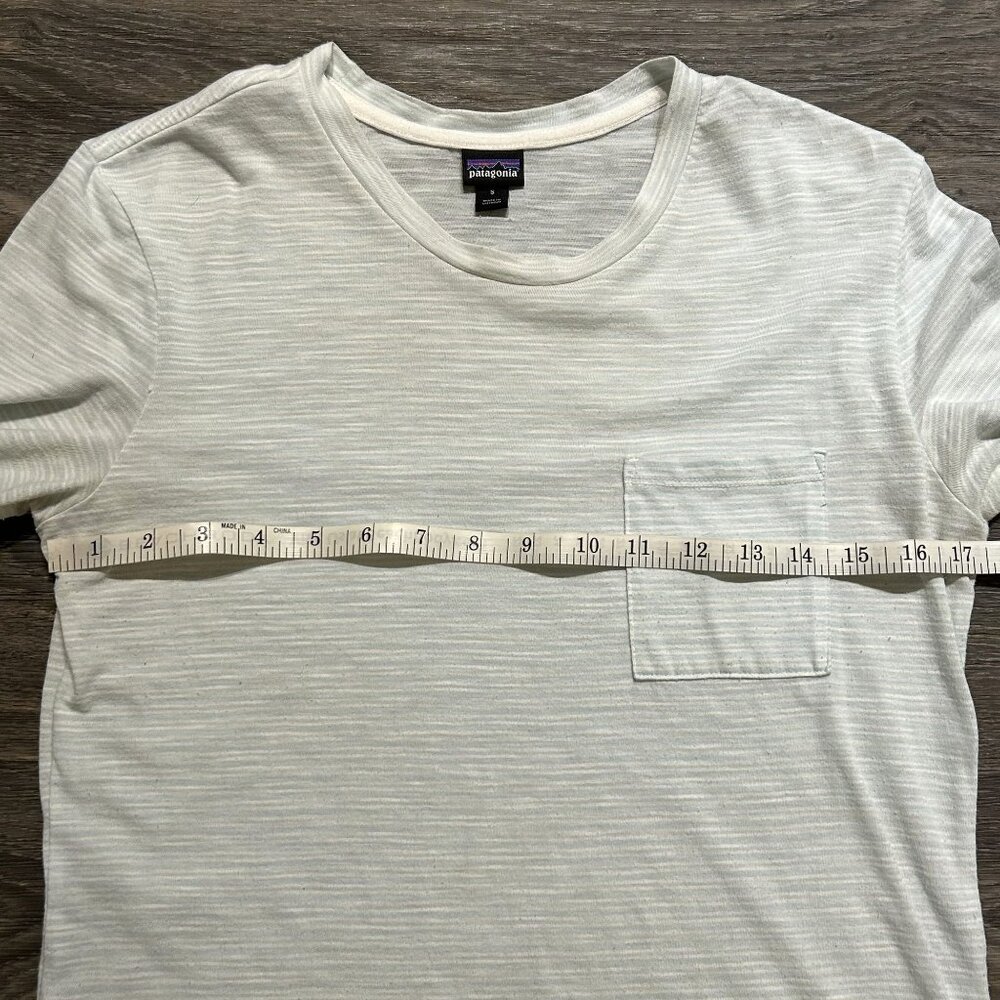 Patagonia Small Mainstay 3/4 Sleeve Top White Blue Stripe Outdoors Hiking Casual - Picture 3 of 9